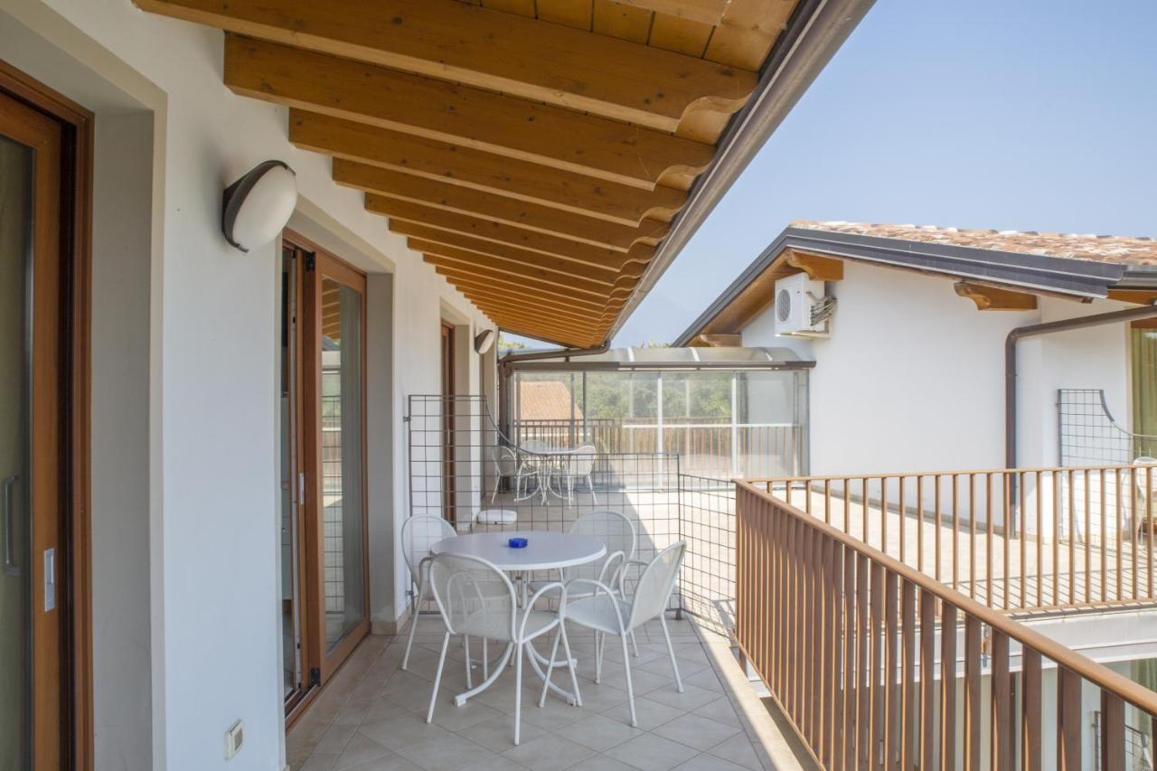 Residence Molino - Holiday Apartments Manerba del Garda Exterior foto