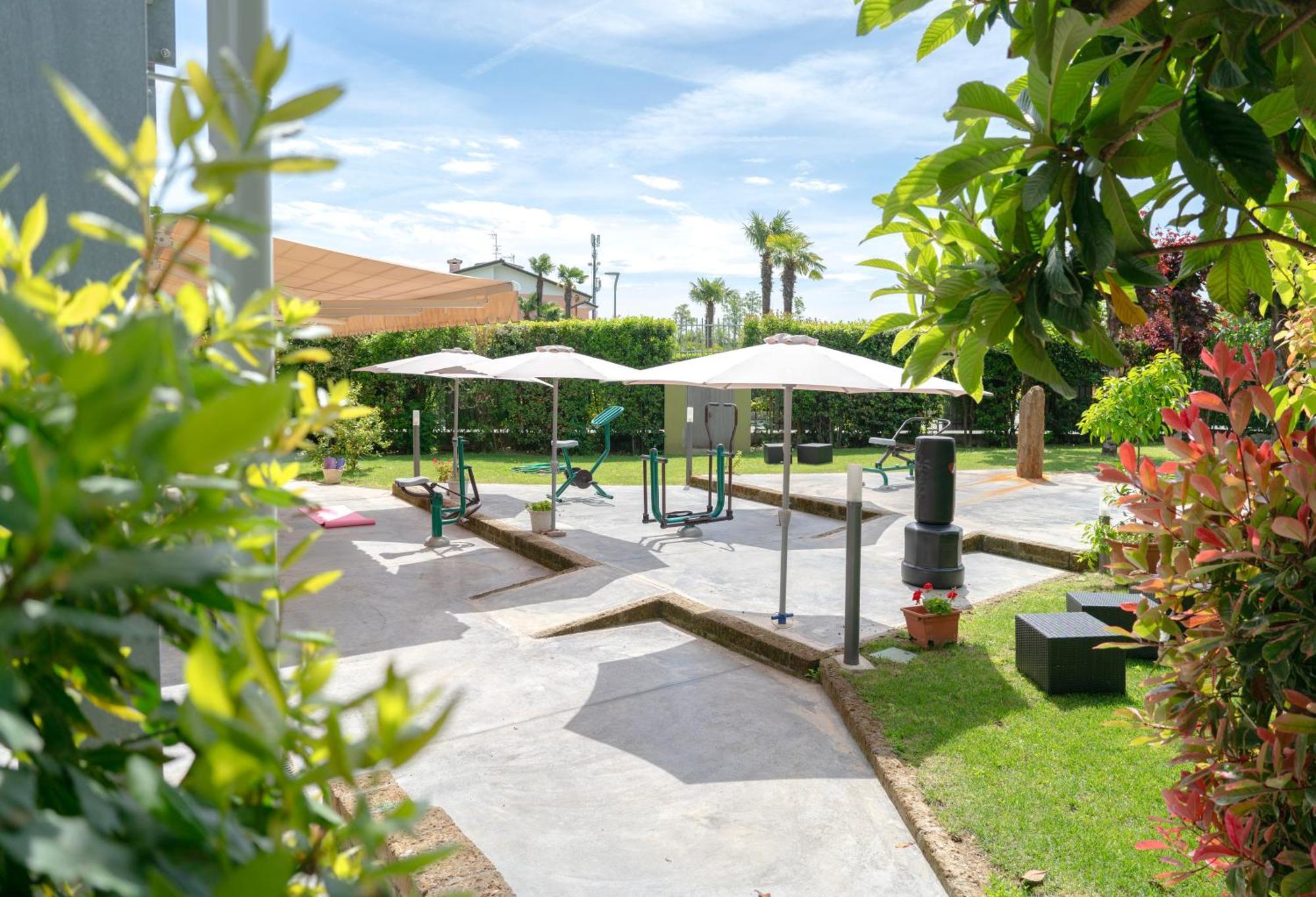 Residence Molino - Holiday Apartments Manerba del Garda Exterior foto